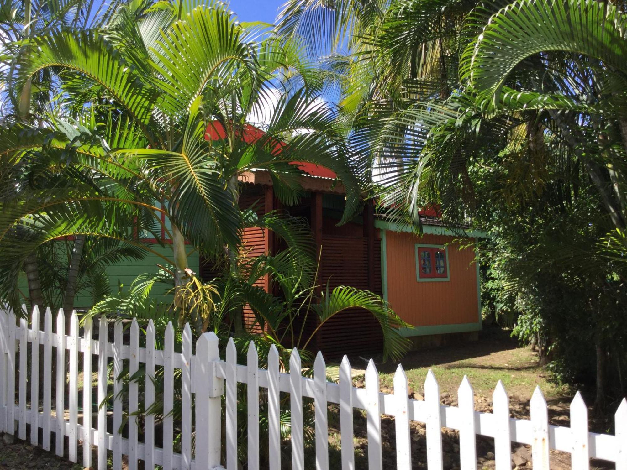 Italian Guesthouse Gros Islet Exterior foto