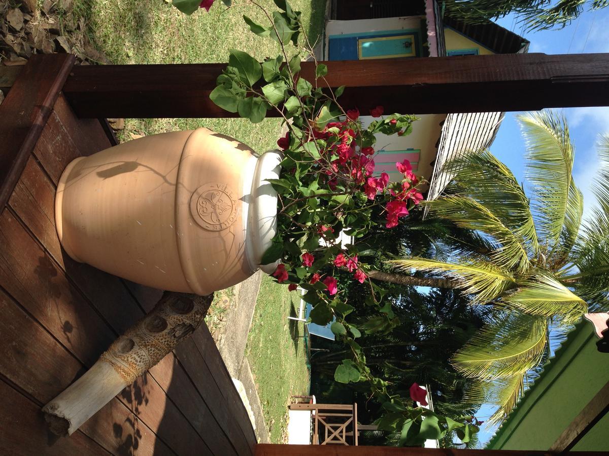 Italian Guesthouse Gros Islet Exterior foto